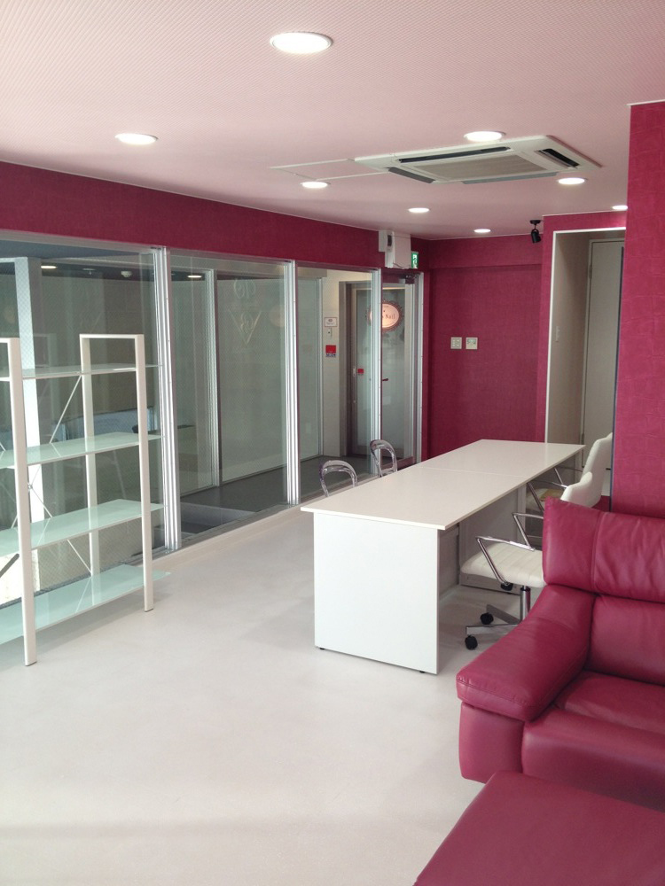 大阪府　化粧品販売店　新装工事