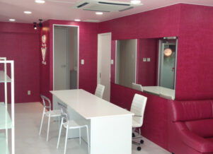 大阪府　化粧品販売店　新装工事