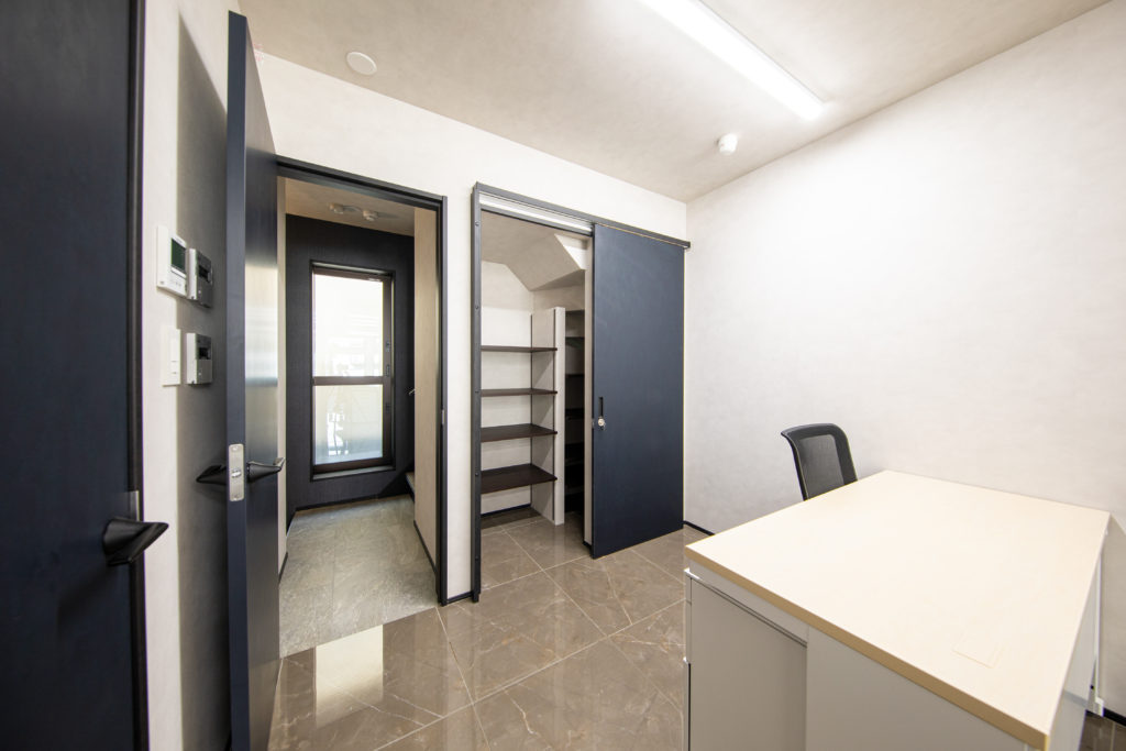 大阪府　事務所　新装工事