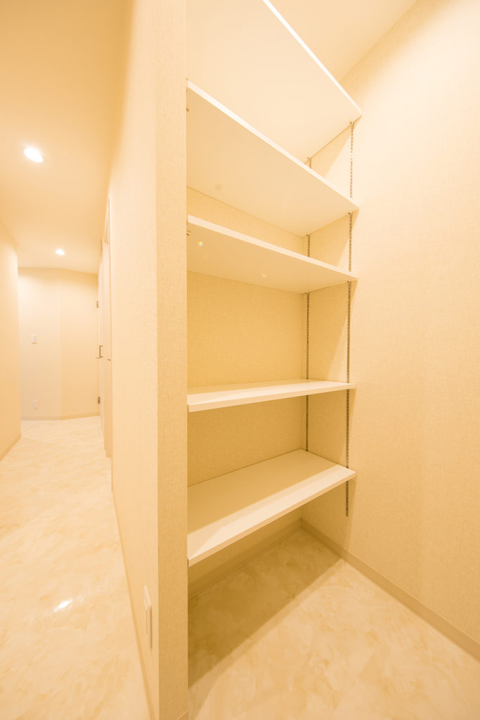 大阪府　マンション　新装工事