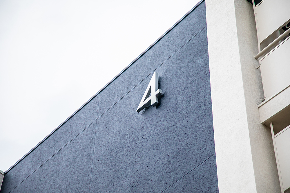 奈良県　マンション４棟イメージアップ工事