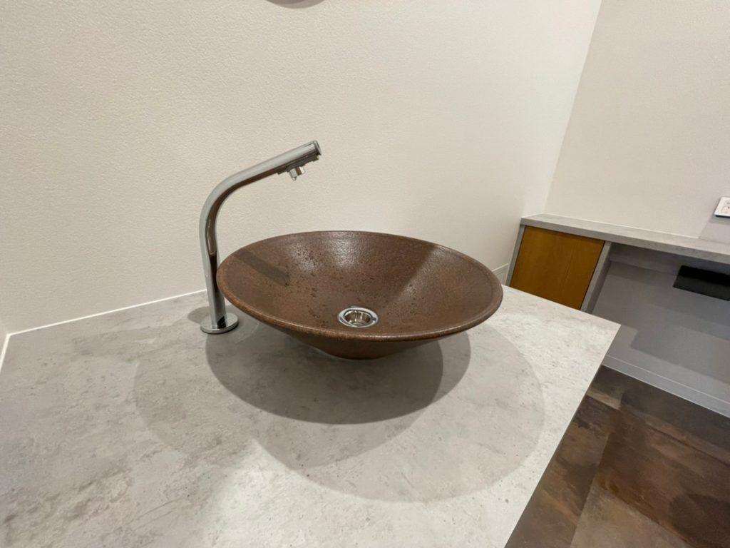 大阪府　薬局新装工事