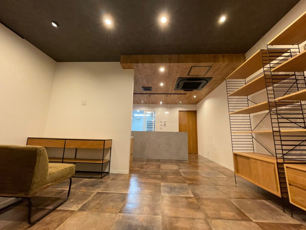 大阪府　薬局新装工事