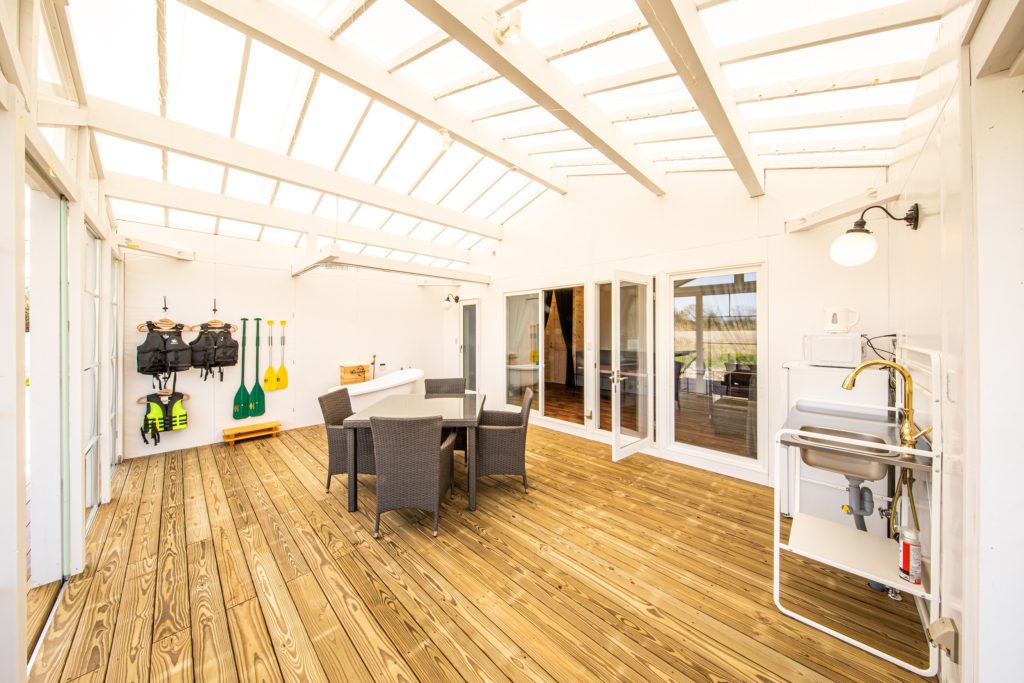 滋賀県　大型グランピング施設　新装工事