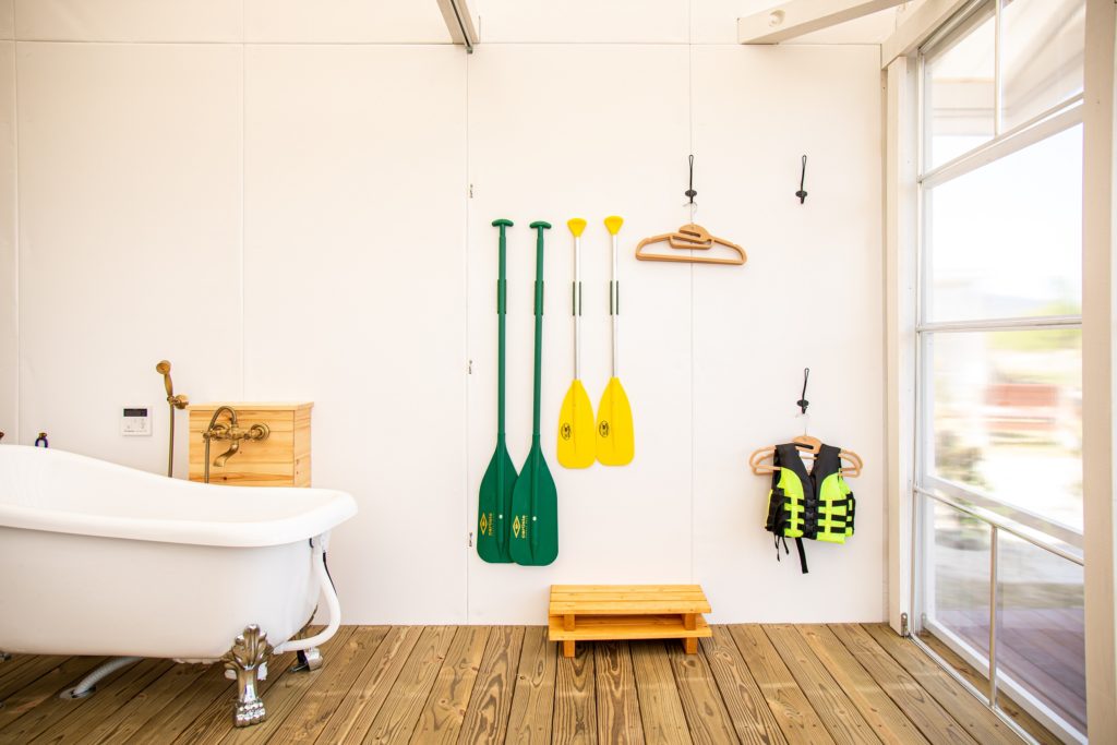 滋賀県　大型グランピング施設　新装工事