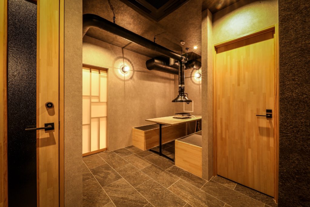 大阪府　焼肉店　新装工事