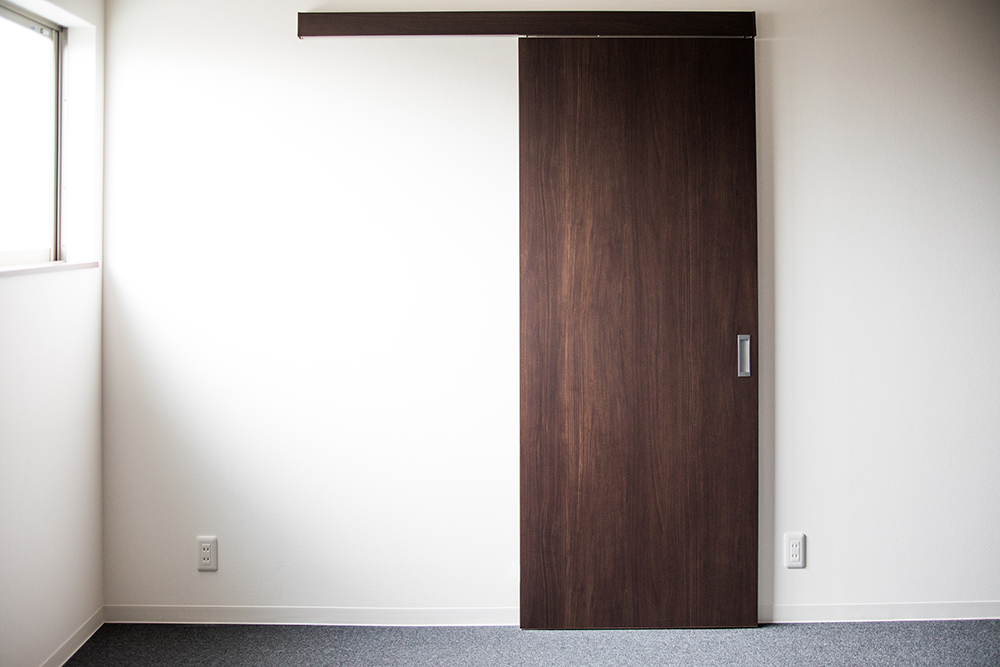 大阪府　マンション　新装工事