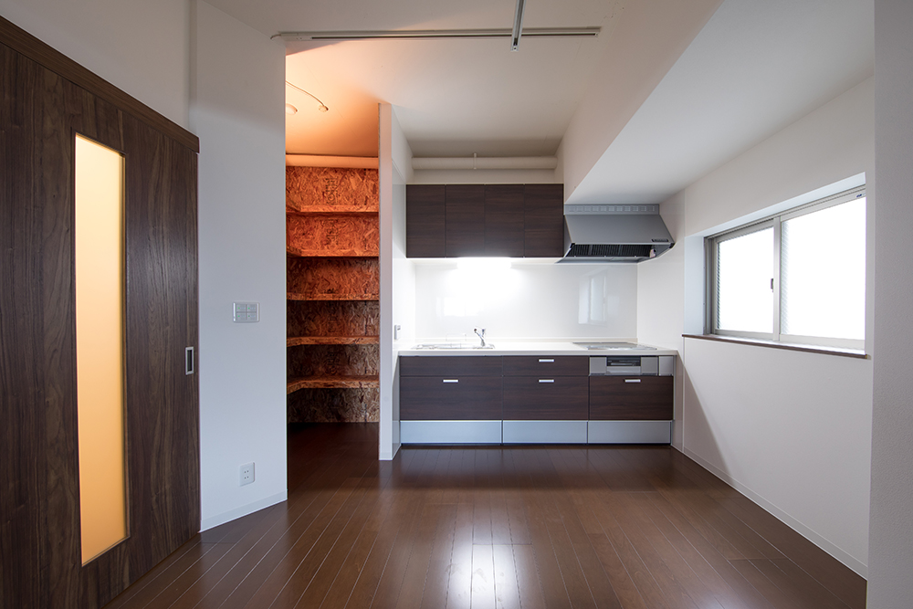 大阪府　マンション　新装工事