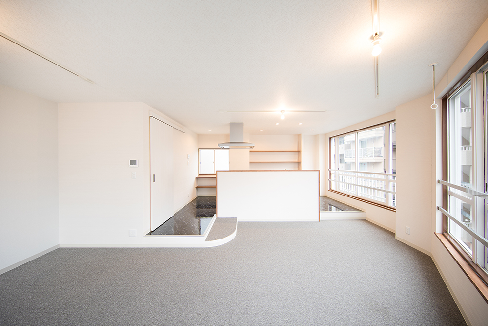 大阪府　マンション　新装工事