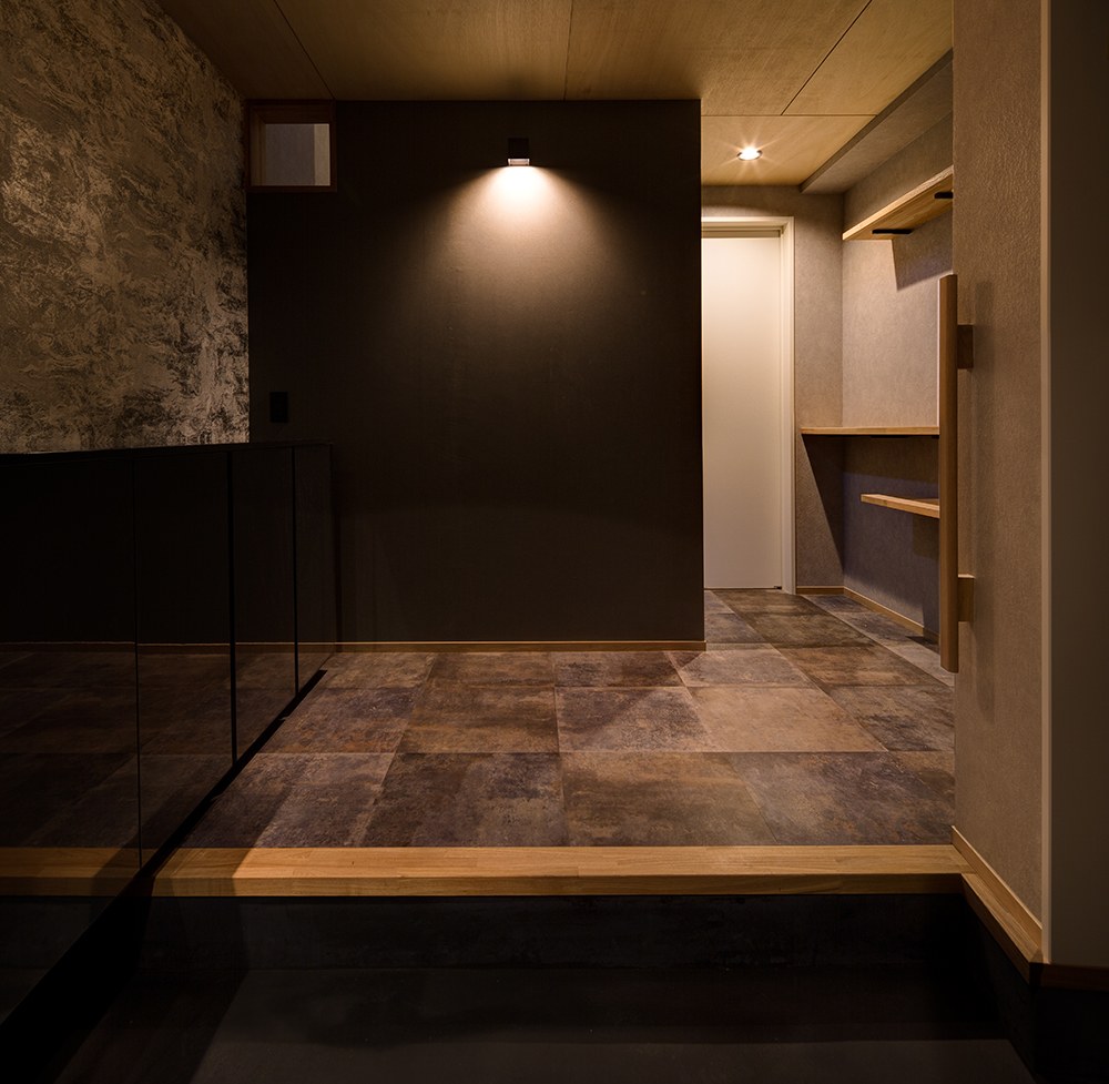 大阪府　二世帯新築住宅