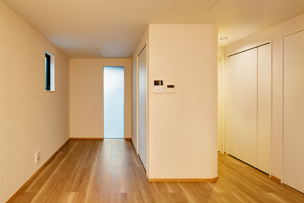 大阪府　二世帯新築住宅