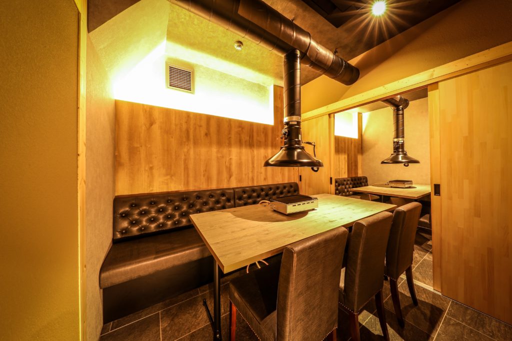 大阪府　焼肉店　新装工事