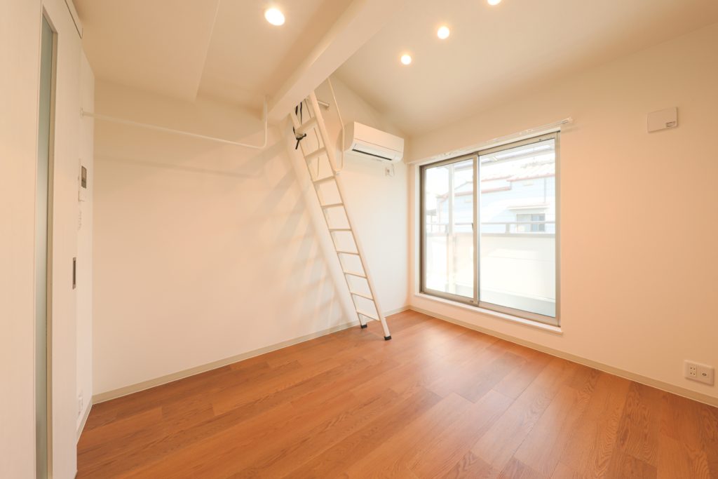 大阪府　マンション　新装工事